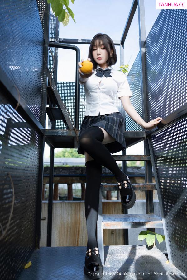 陈芝 芝芝Booty [XiuRen]高清写真图 2024.07.01 No.8785 徐莉芝Booty第32张图片